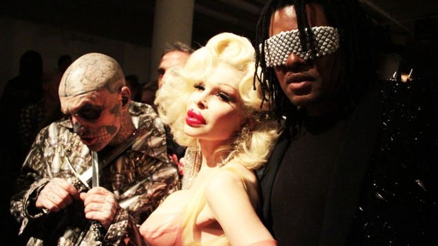 Paris Hilton, Celery Sticks, and Sequins: Behind the Scenes at New York Fashion Week