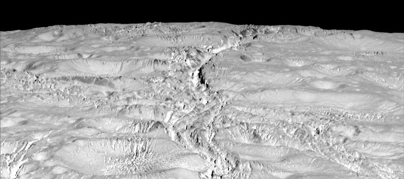 Nuevas fotos de Encélado muestran una extensa red de grietas en la luna de Saturno