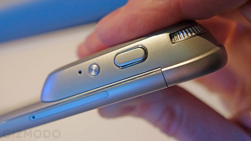 LG G5 Review: A Timid Attempt to Put the Gadget Back in Smartphones