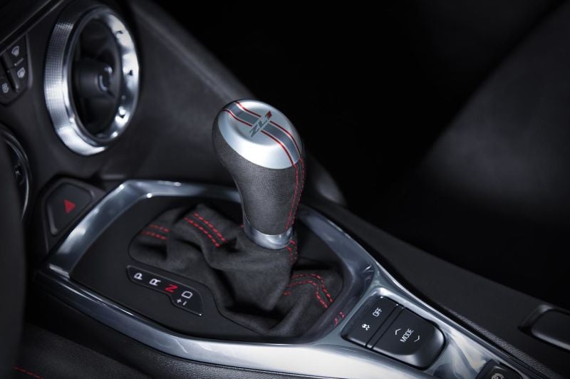 El nuevo Camaro ZL1 2017 es una preciosidad con 10 marchas en su cambio automático