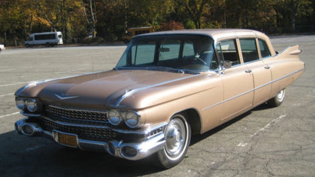 1959 Cadillac Fleetwood Limo Is One Rare Barn Find 4827