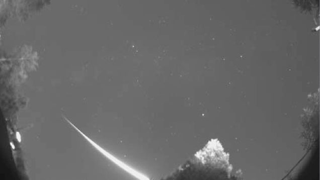 The Absolute Best Pictures Of Last Nights Blazing Meteor Over California