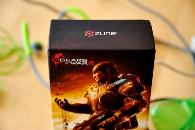 Gears of War 2 Zune Gets Us Excited For Alien Homicide