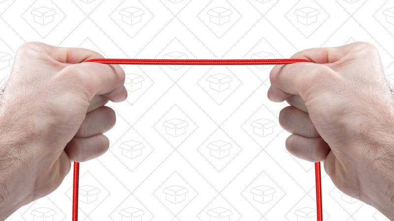 Today's Best Deals: Automatic Pet Feeder, Amazon Gadgets, Lightning Flash Drive