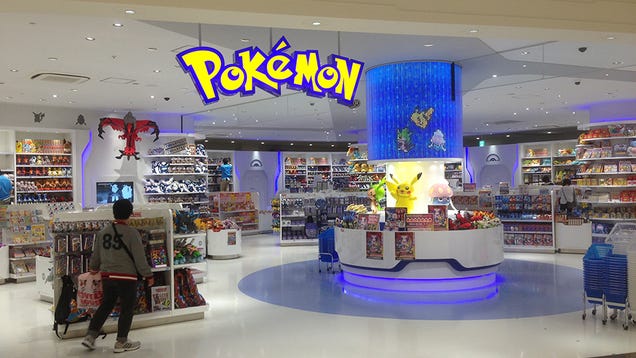 Visiting a Real Life Pokémon Center