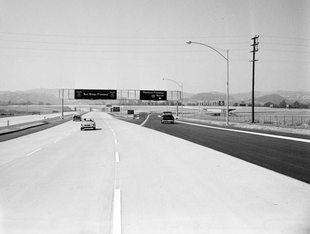Photos: When Southern California's Freeways Were New (and Empty)