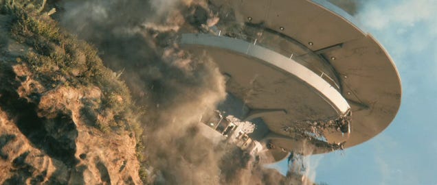 Iron Man 3 trailer screencaps reveal Tony Stark's worst nightmares. Plural.
