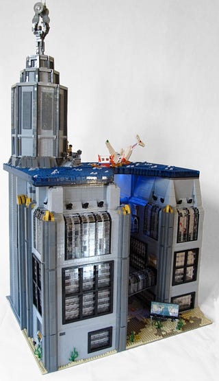 The Awesome LEGO BioShock Playset We Wish We Had When We Were Kids