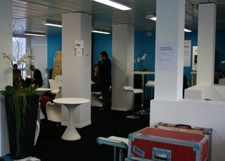 Top Ten Reasons The Paris Auto Show Press Room Sucks
