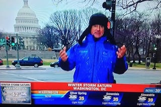Massive Storm Destroys Washington D.C. With Three Whole Inches of Snow
