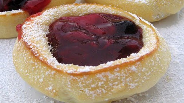Make Mini Dutch Baby Pancakes in a Muffin Tin
