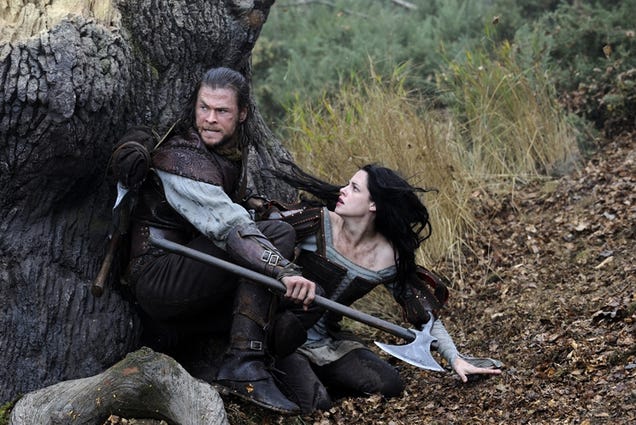New images of Charlize Theron's soul-sucking Evil Queen ushers back the era of Black Fantasy