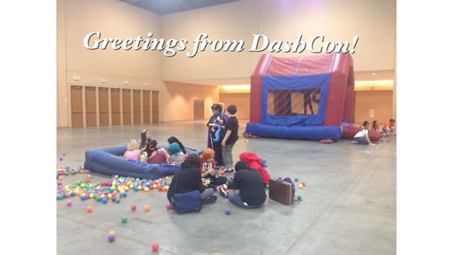 The Tumblr User Convention DashCon Was a Beautiful, Hilarious Shitshow
