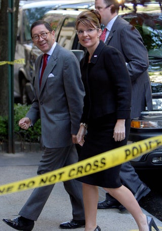 Sarah Palin Meets The Leader Of A Foreign Country