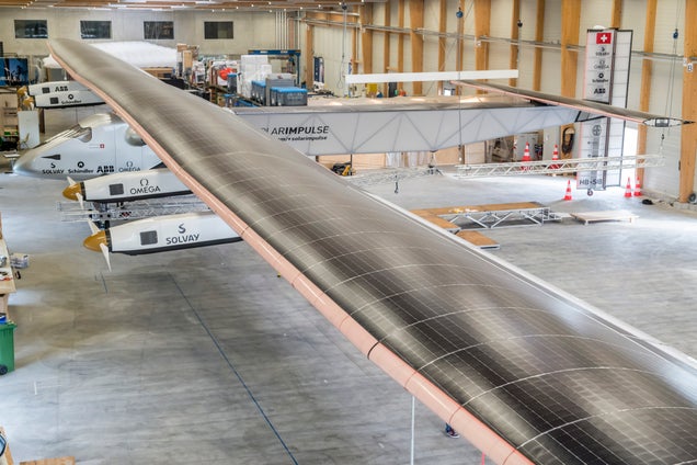 This Plane Will Circle the World Using Only the Power of the Sun