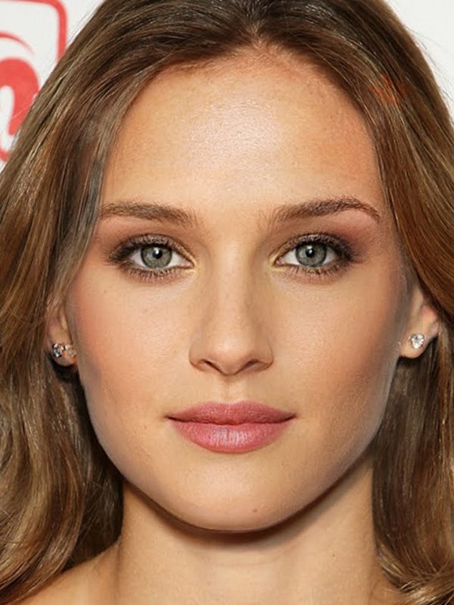 Eight of the World's Prettiest Women Merged Into One (Perfect?) Being