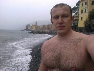 Stoic Belarusian Tourist Has Been All Around the World But Has Yet to Find a Single Place He Likes