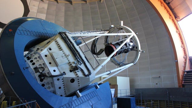 New Dark Energy Telescope Can Photograph Galaxies up to 8 Billion Light-Years From Earth
