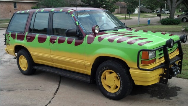 How To Build A Painstakingly Perfect Jurassic Park Ford Explorer