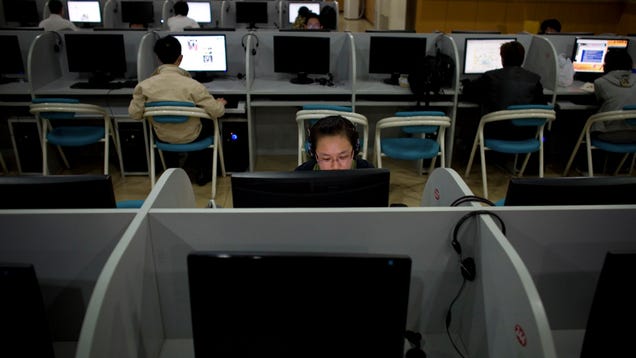 Elderly Communist Lady Wants to Kill the Internet