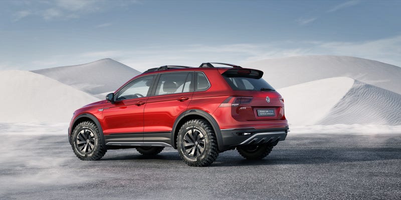 The Volkswagen Tiguan GTE Active Concept Looks Like It Could Kick Your Ass