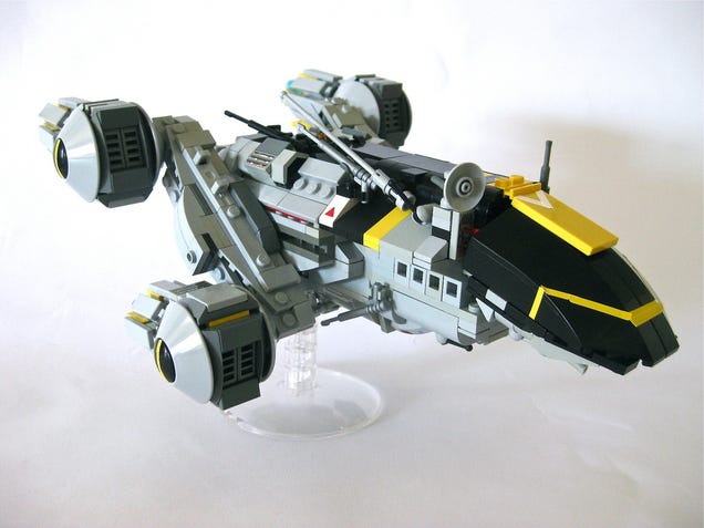 These LEGO Prometheus models need tiny, smarmy androids