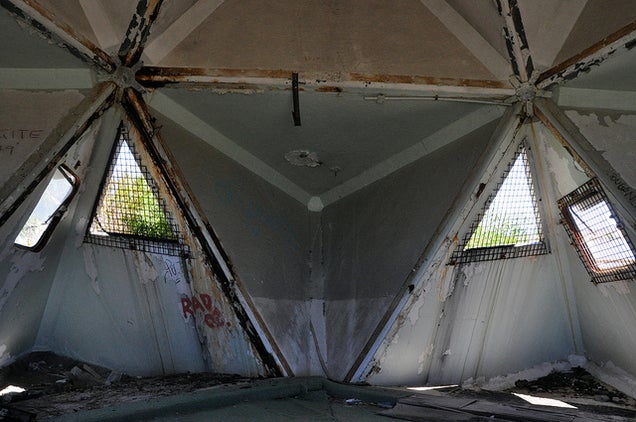King Neptune still reigns over Western Australia's abandoned marine park