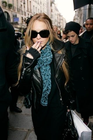 Lindsay Lohan: Might Be Drinking, Can't Stop Blogging