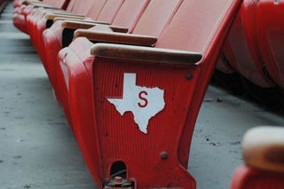 What The Astrodome Looks Like After Sitting Untouched And Rotting For A Decade
