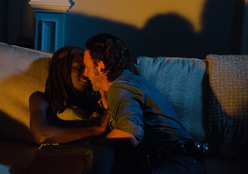 This Is What a 'Happy' Episode of The Walking Dead Looks Like