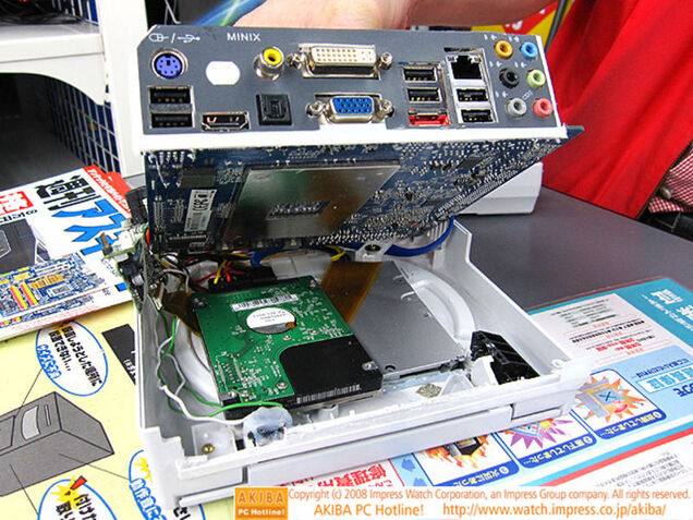 Oh Yes, A Dreamcast PC With Blu-ray