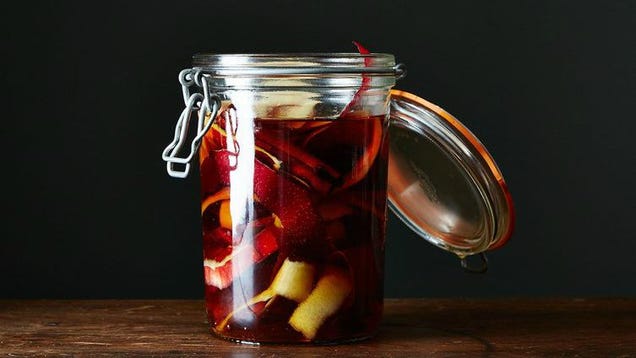 Flavor Bourbon with Apple Peels Instead of Tossing Them