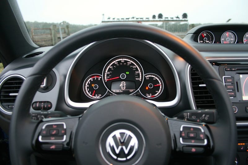 2015 Volkswagen Beetle Convertible R-Line: The Jalopnik Review