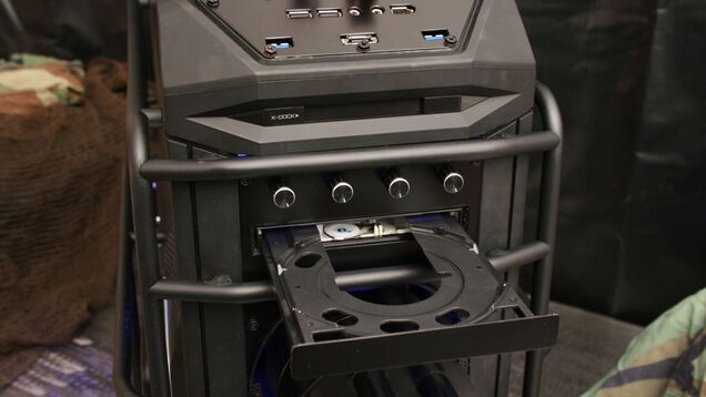 Check Out This Battlefield Case Mod. It Has a Freakin' Chain Gun.