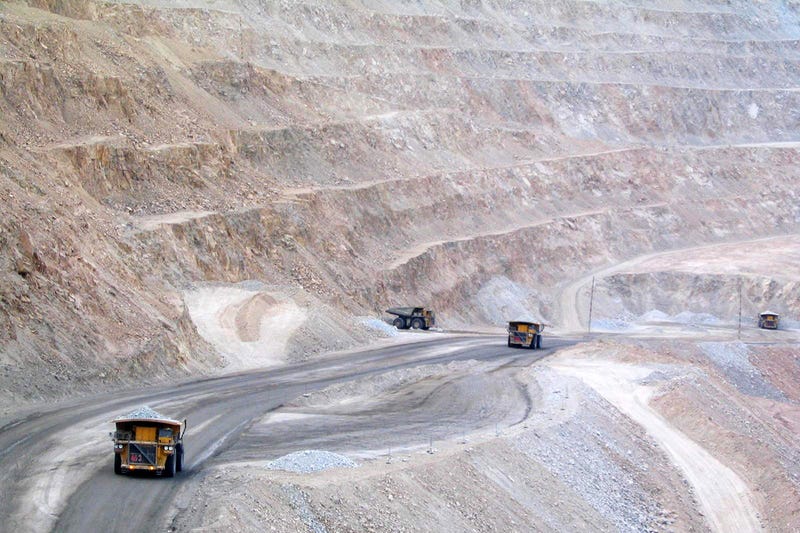 These 21 Enormous Man Made Holes Will Give You Vertigo