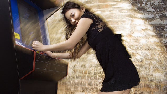 Fake Gamer of the Week: Watch Out, She's About to Unleash Her Super Move