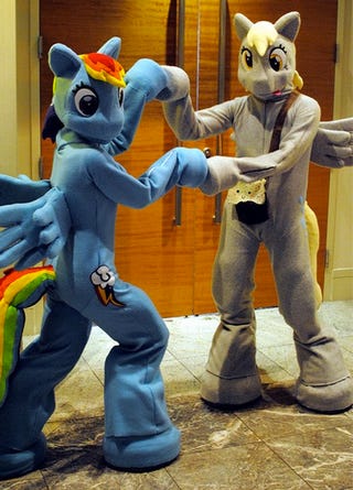 Ultimate Proof That Dragon*Con Has the Best Cosplay on Earth