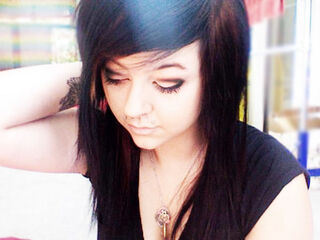 Would You Pay Women To Play Xbox Games With You?