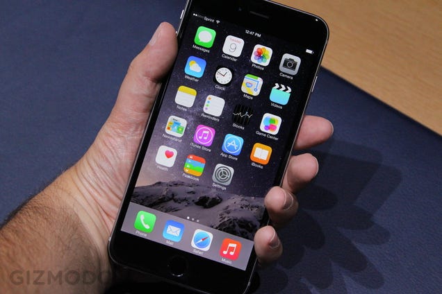 iPhone 6 Plus Hands-On: It's So Big