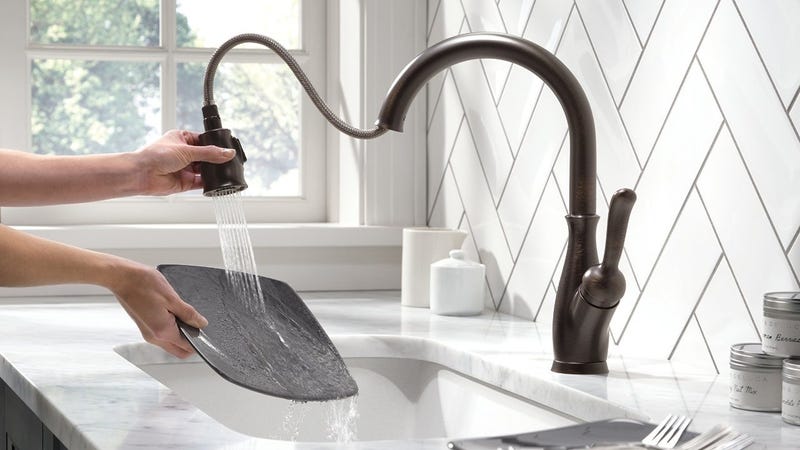 Today's Best Deals: Free Channels, Pyrex Dishes, Bluetooth Headphones, and More