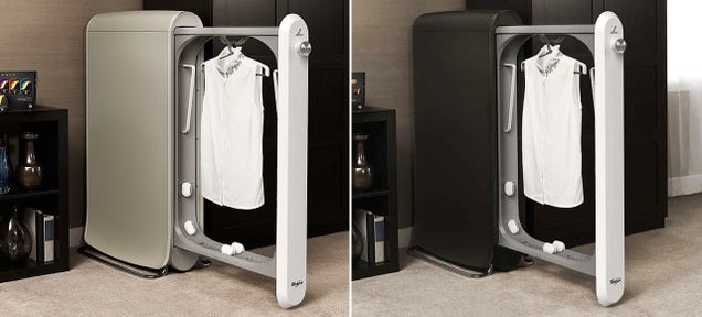A Home Dry Cleaner That Refreshes Your Clothes in Just Ten Minutes