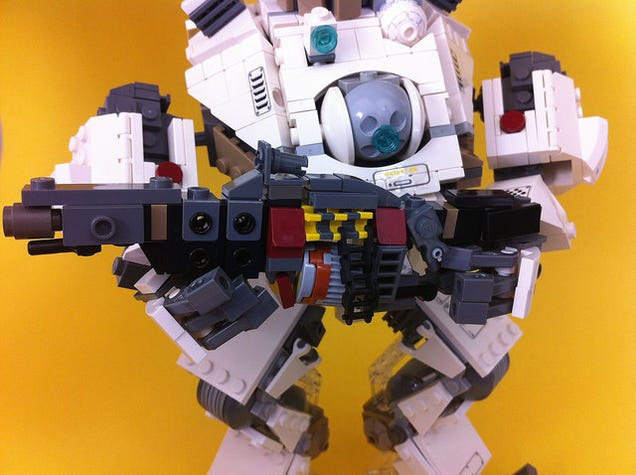 Lego Titanfall Titan And Half-Life Hunter-Chopper