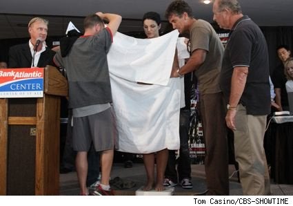 Gina Carano Gets Nude, Makes Weight