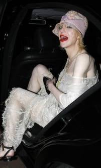 English Language Begins Long Path To Recovery As Courtney Love Quits Blogging