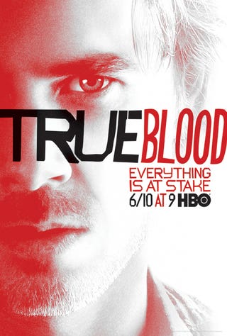 First glimpse of a fanged Chris Meloni from True Blood!