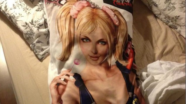 The Story Of a Kotaku Editor And His Lollipop Chainsaw Love Pillow