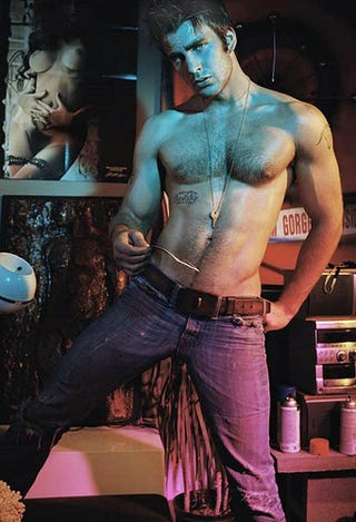 Chris Evans Ordered To Wear Shirts By Beefcake-Averse New Flack