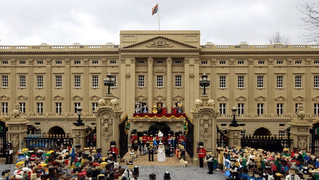 The Royal Wedding Started Early In Legoland