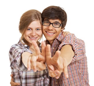Fake Gamer of the Week: Enthusiastic Guy With Incredibly Supportive Girlfriend