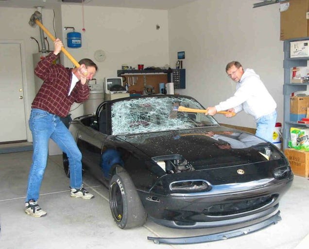 Oppo Confession: I don't like Miatas.